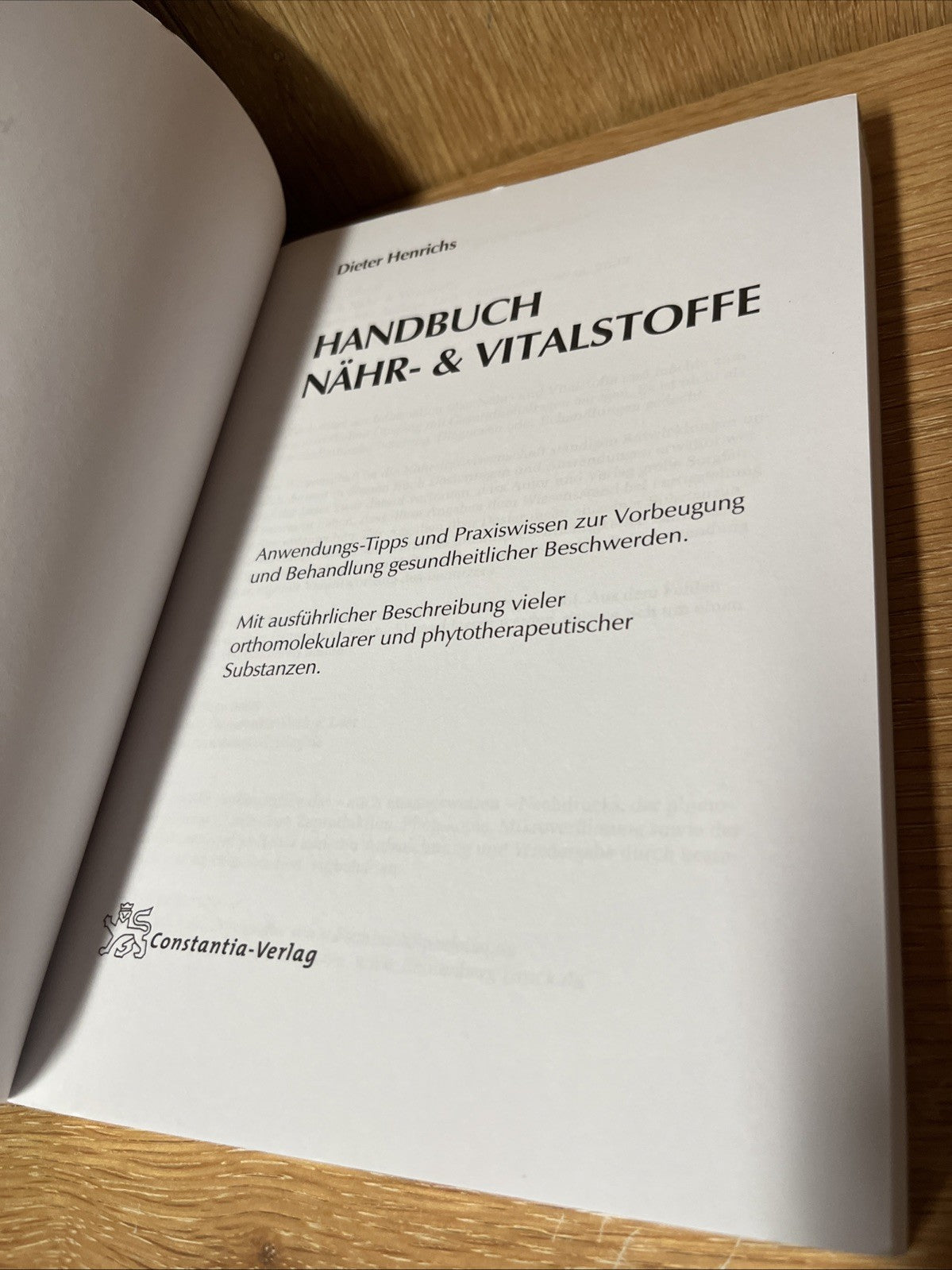 Dieter Henrichs Handbuch nahr- Und Vitalstoffe