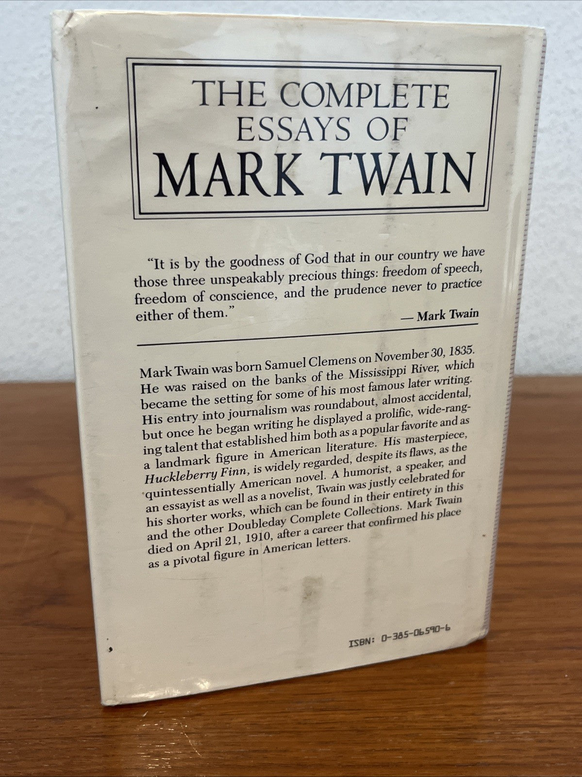 The Complete Essays of Mark Twain by Charles Neider and Mark Twain (1963)