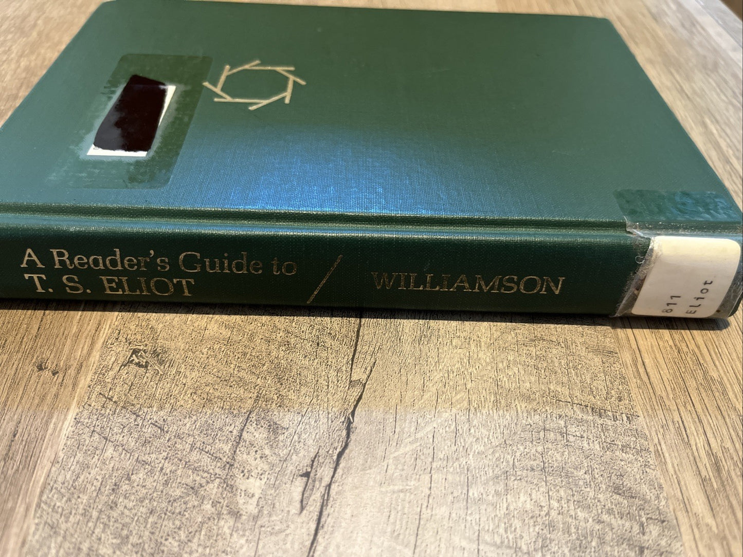 A Reader's Guide to T. S. Eliot: A Poem by Poem Analysis By George Williamson