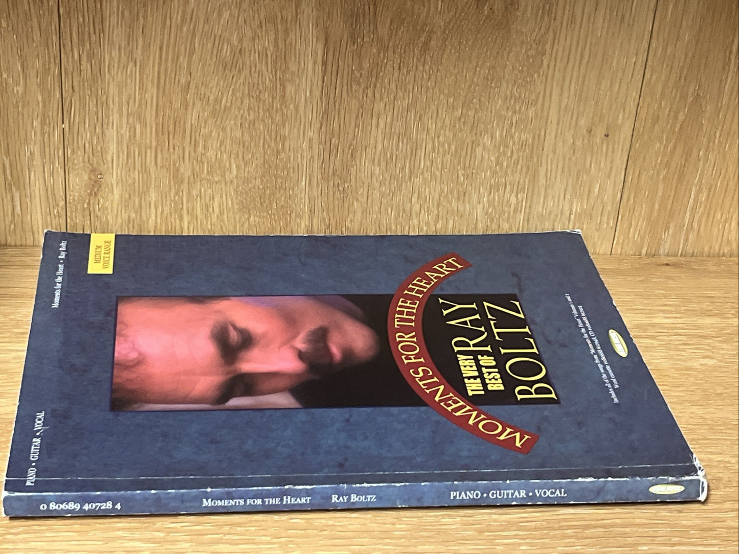 RAY BOLTZ MOMENTS FOR THE HEART MEDIUM VOICE RANGE PIANO. GUITAR. VOCAL NO CD