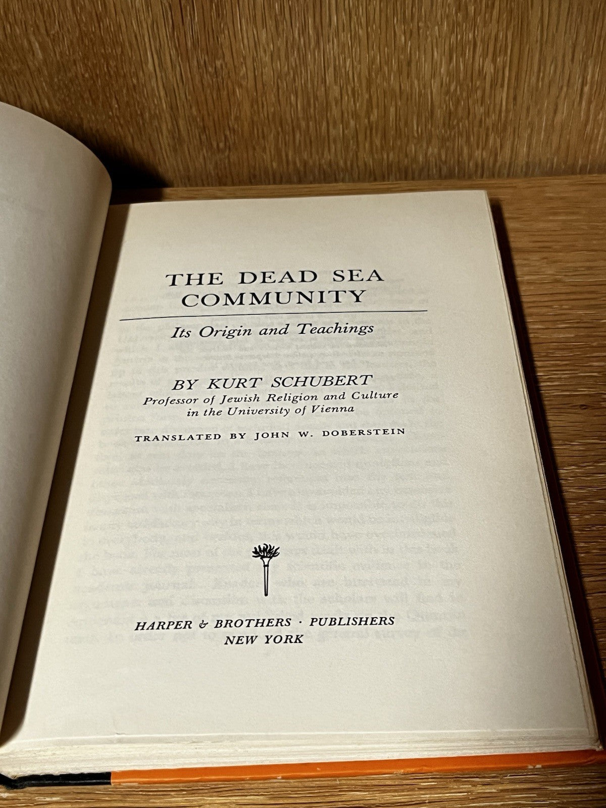 the dead sea community its origins and teachings book, by kurt schubert, unknow