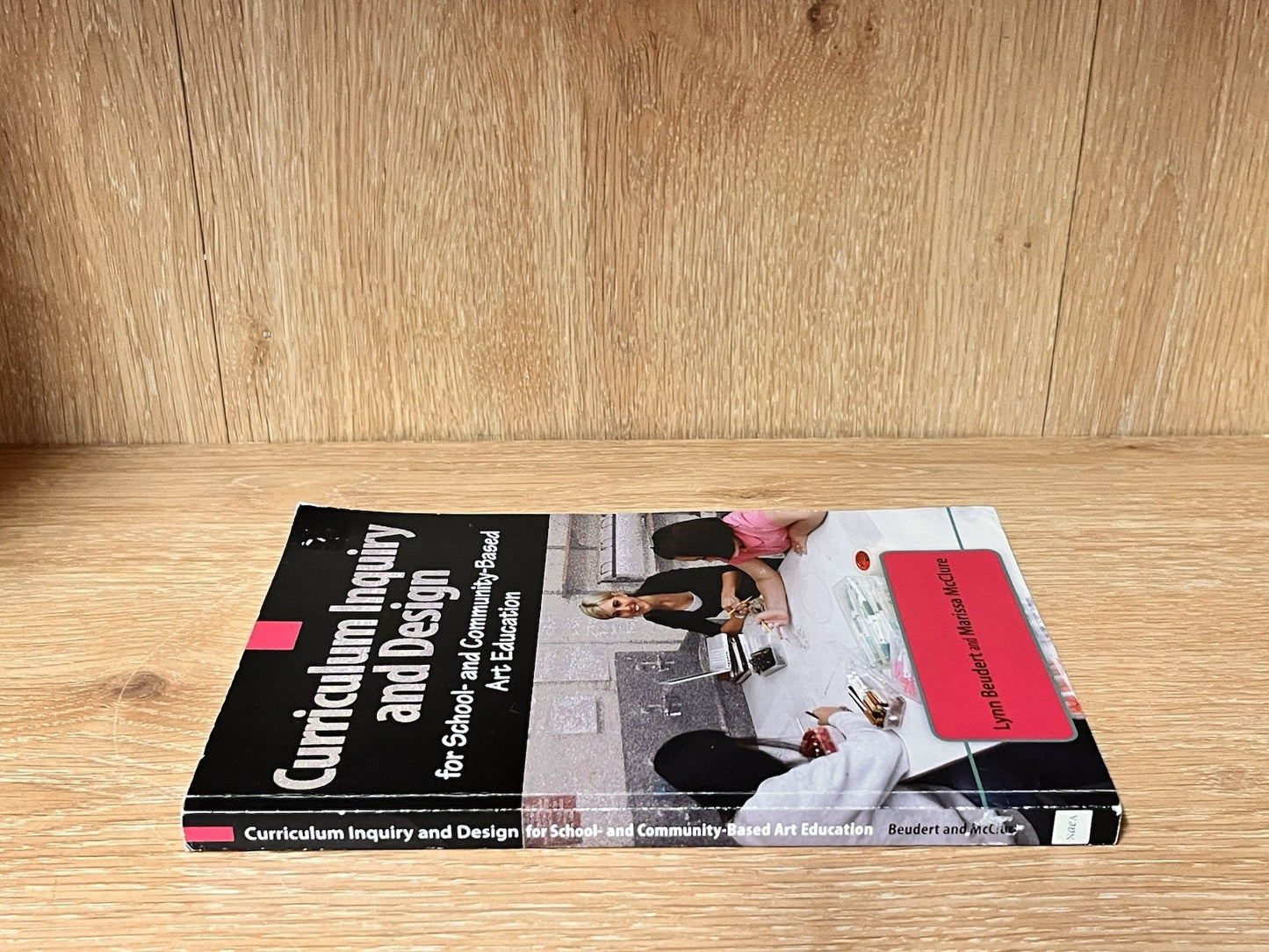 Curriculum Inquiry and Design for School- and Community-Based Art Education