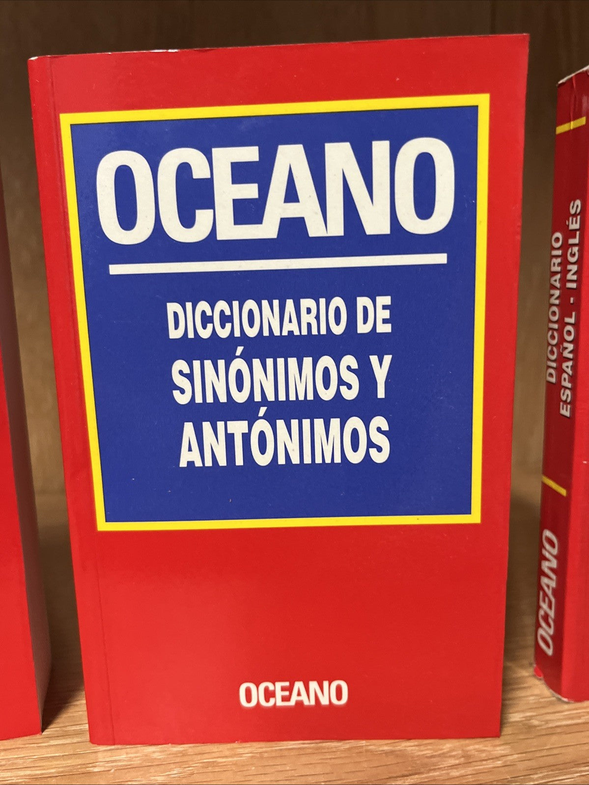 3 Oceano: Vocabulario Tecnico Cientifico/ Diccionario De Sinonimos y Antonimos..
