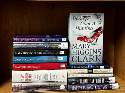 Mary Higgins Clark Hardcover Lot of 20  Books