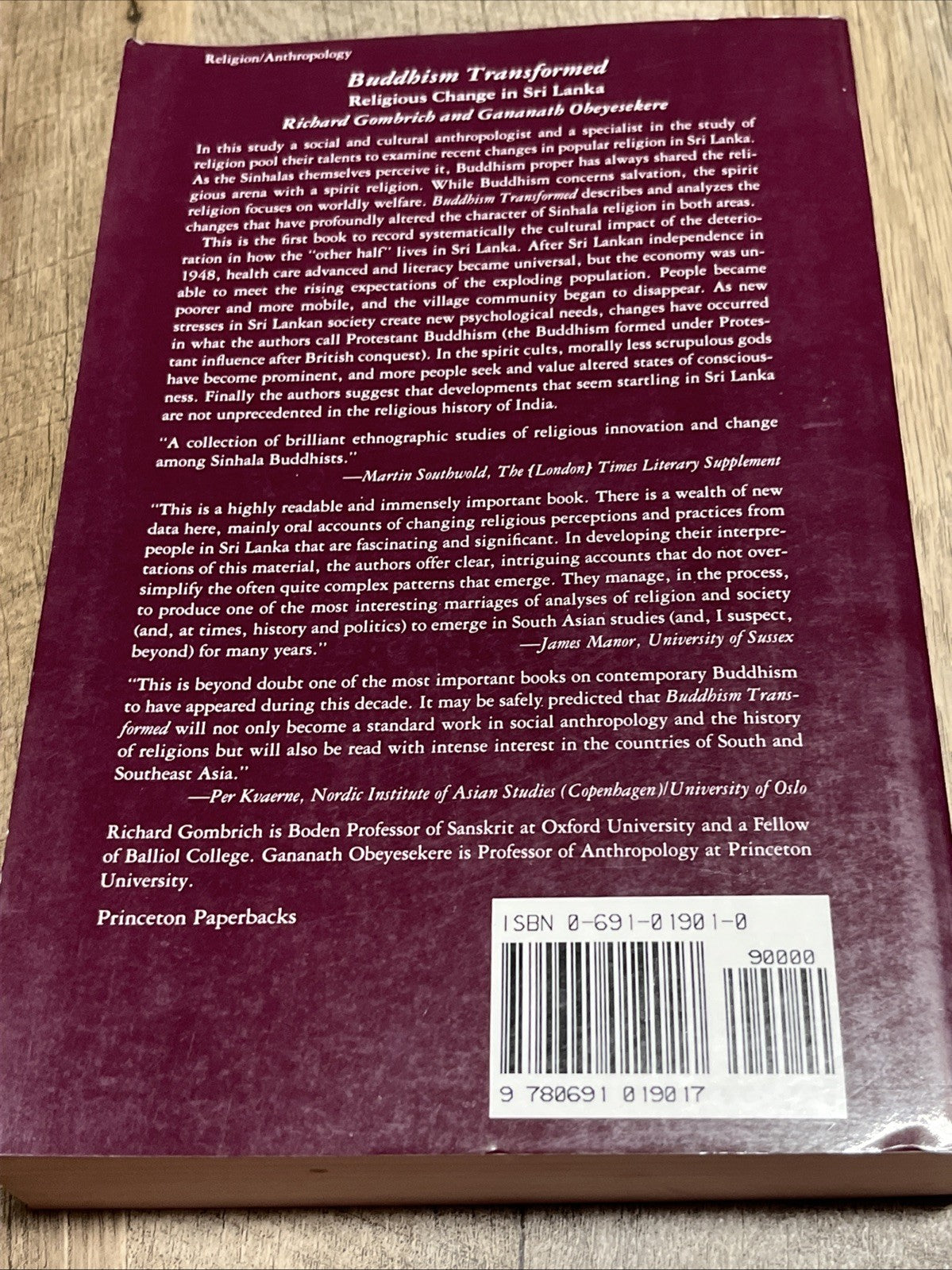 Buddhism Transformed : Religious Change in Sri Lanka 1st Edition 1988