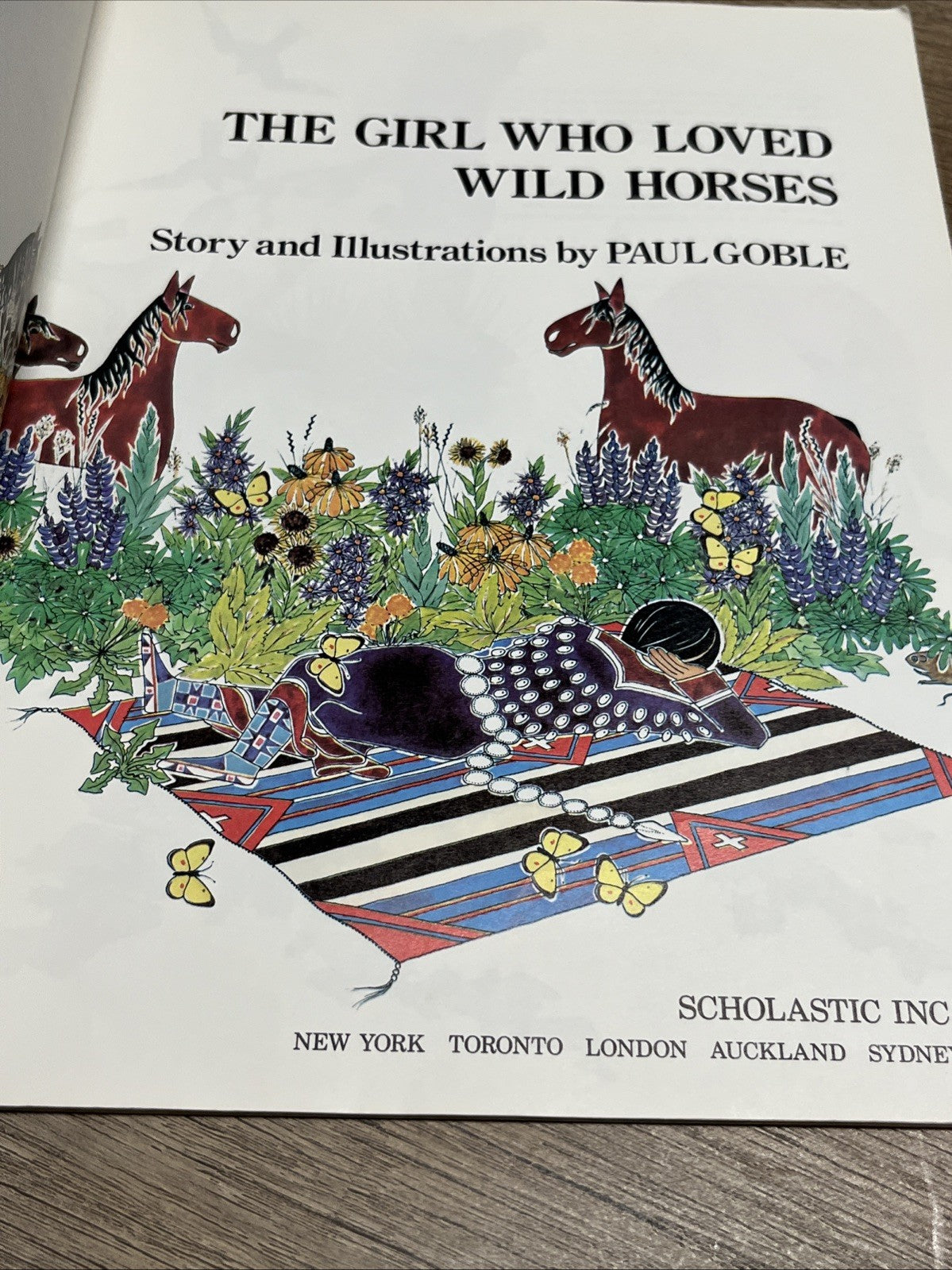 The Girl Who Loved Wild Horses 1st Edition 1978 By Paul Goble FIRST EDITION