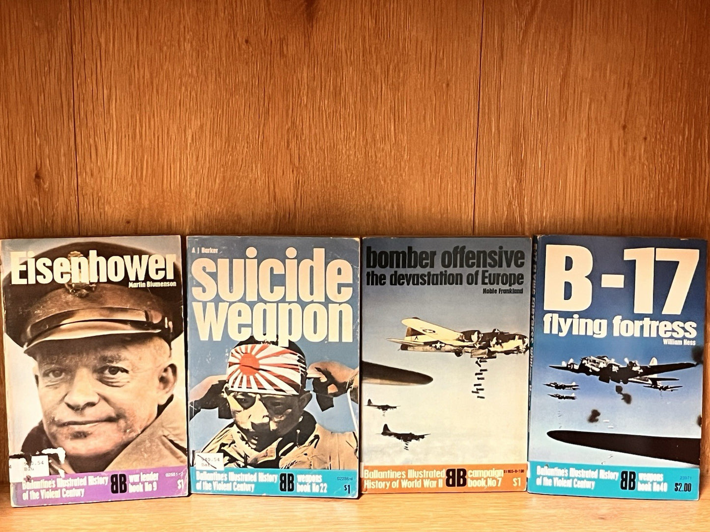 Lot of 4 Ballantine’s illustrated History of World War II - Weapons | Warleader