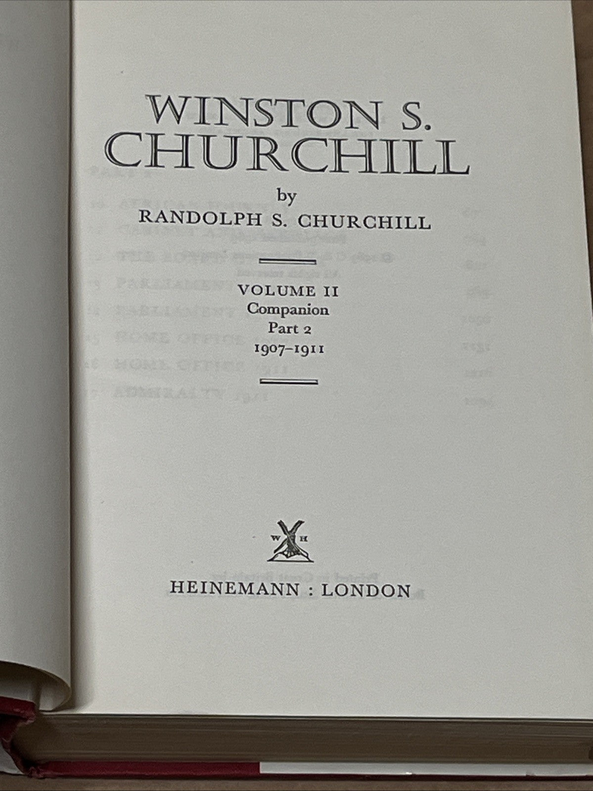 Lot of 5 Winston S Churchill Randolph Churchill & Martin Gilbert / Henry Steel