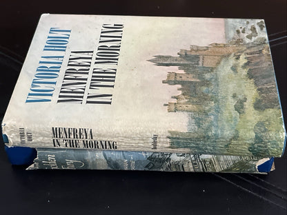 Victoria Holf Menfreya In The Morning & The Golden Fury By Marian Castle