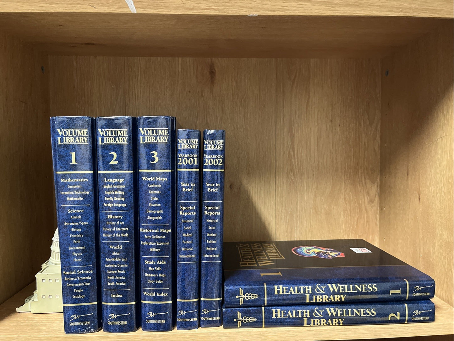 Volume Library Vol. 1 -3 plus Year Books 01/02 and Health & Wellness Library 1-2
