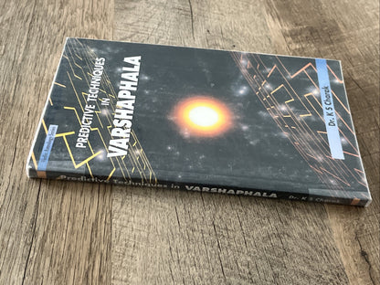 Predictive Techniques in Varshaphala: (Vedic Astrology Series) Dr K S Charak