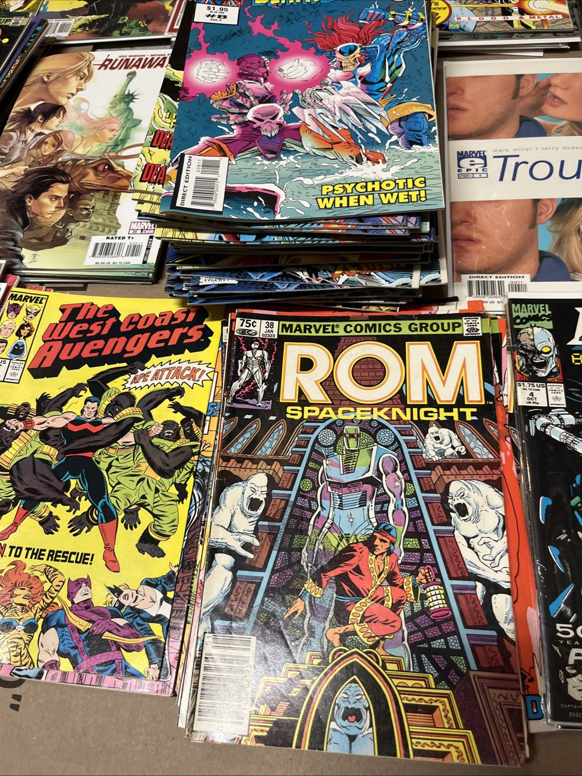 Comic Book Mystery Lot 32 Mixed Marvel No Dupli Bulk Mixed Marvel Comic Book