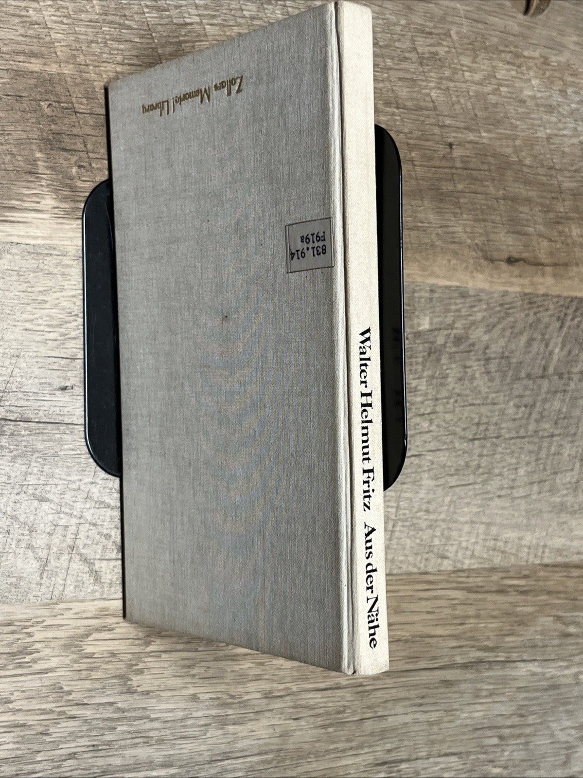 Walter Helmut Fritz Aus der Nahe 1972