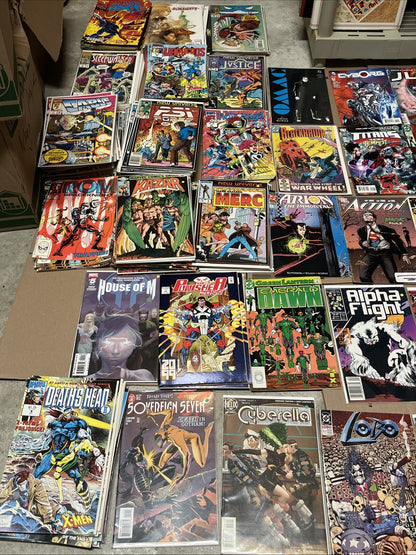 Comic Book Mystery Lot 48 Mixed Marvel DC VF+/NM No Duplicates Bulk