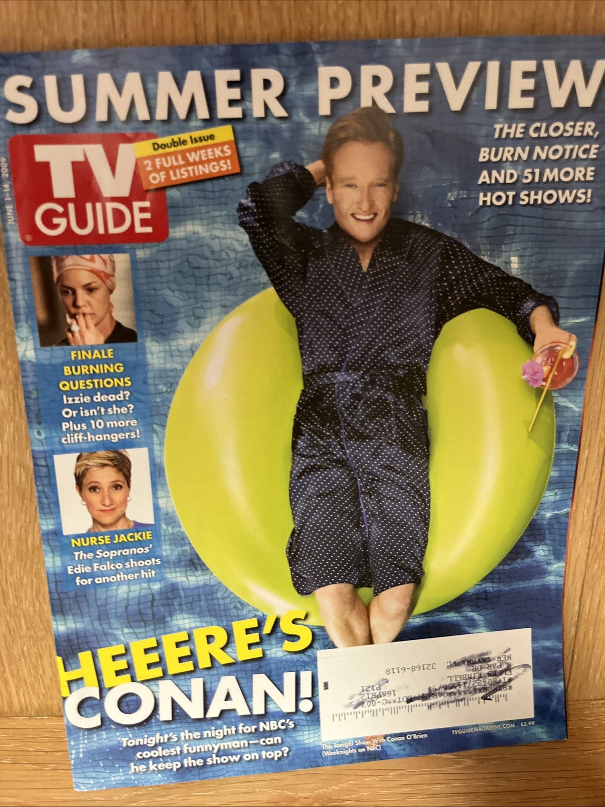 TV GUIDES LOT OF 22  MAGAZINES NCIS Dynamic Duo, Lost, Hot Bods! 2006 -2011
