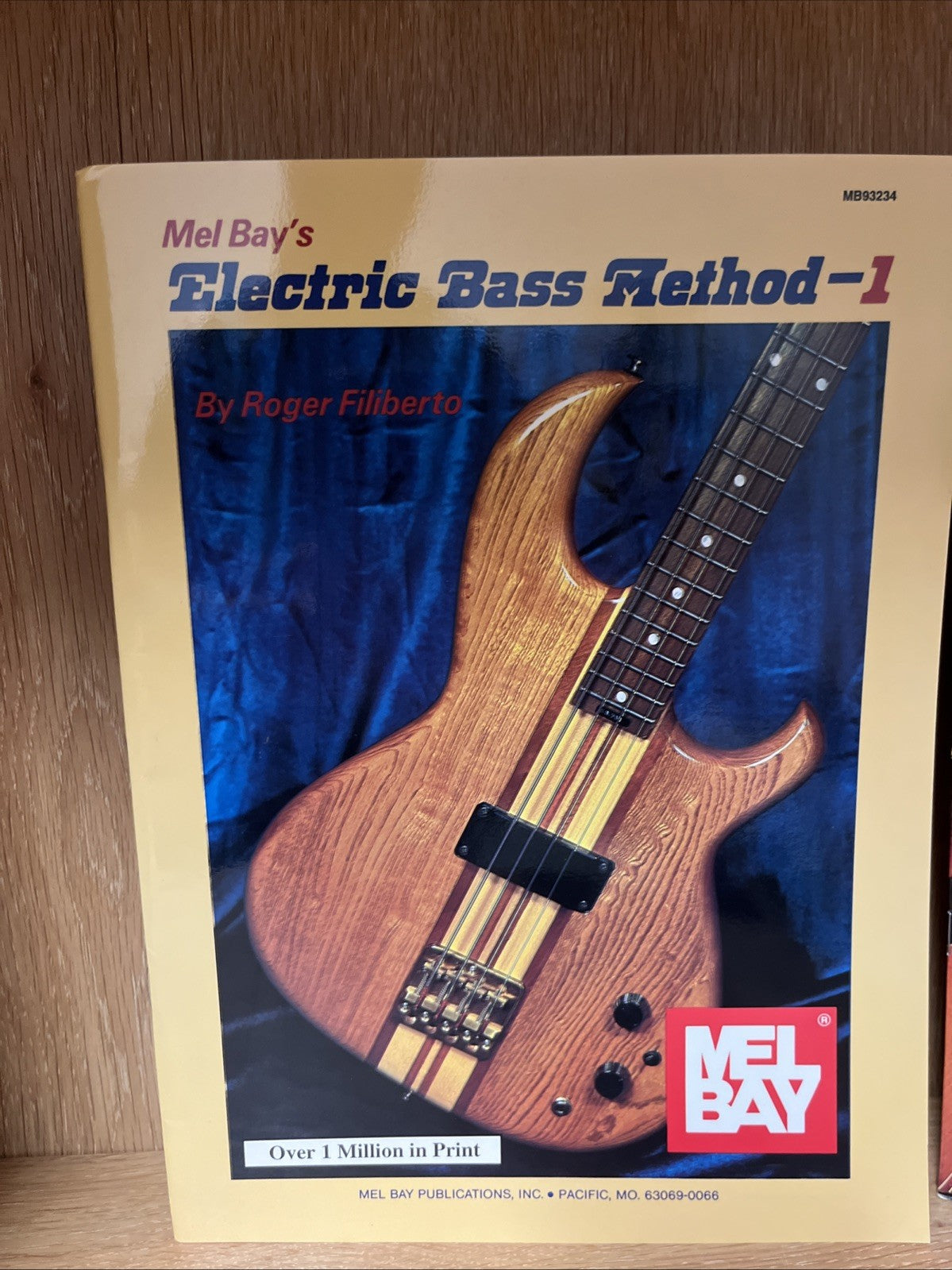 Mel Bay's Mandolin Chords & Electric Bass Method-1