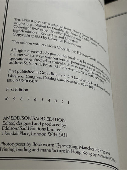 How to Cast a Horoscope (The Astrology Kit, 1) Paperback, First Edition