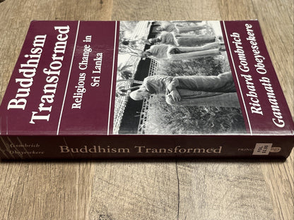 Buddhism Transformed : Religious Change in Sri Lanka 1st Edition 1988
