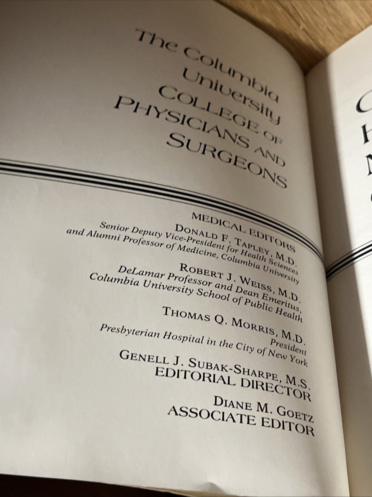 The Columbia University College of Physicians and Surgeons Complete Home Medical