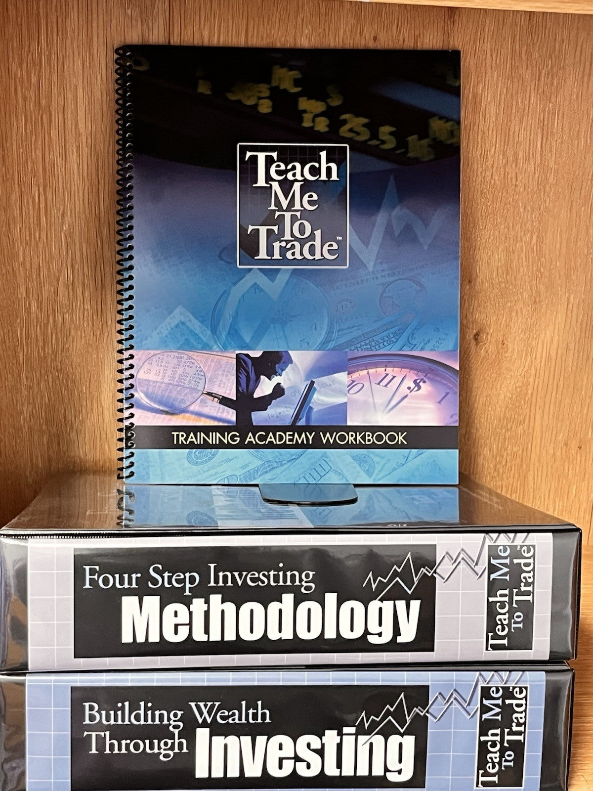 Four Step Investing Methodology & Building Wealth Through Investing/Workbook