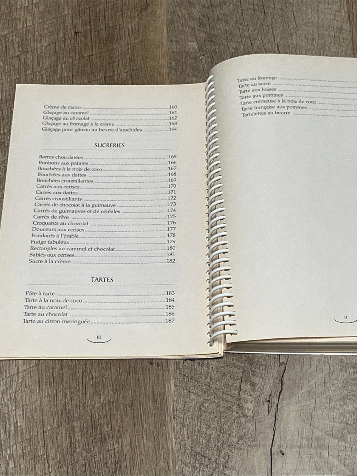 Repas familial: Délicieuses recettes du Québec by Johanne Julien