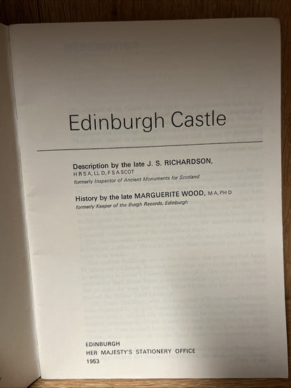 Official Tourist Guide Souvenir Pamphlet Booklet Edinburgh Castle Scotland  1973