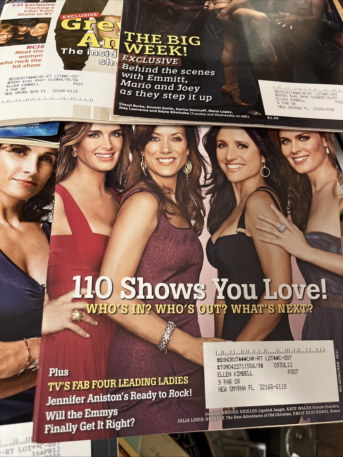 TV GUIDES LOT OF 22  MAGAZINES NCIS Dynamic Duo, Lost, Hot Bods! 2006 -2011
