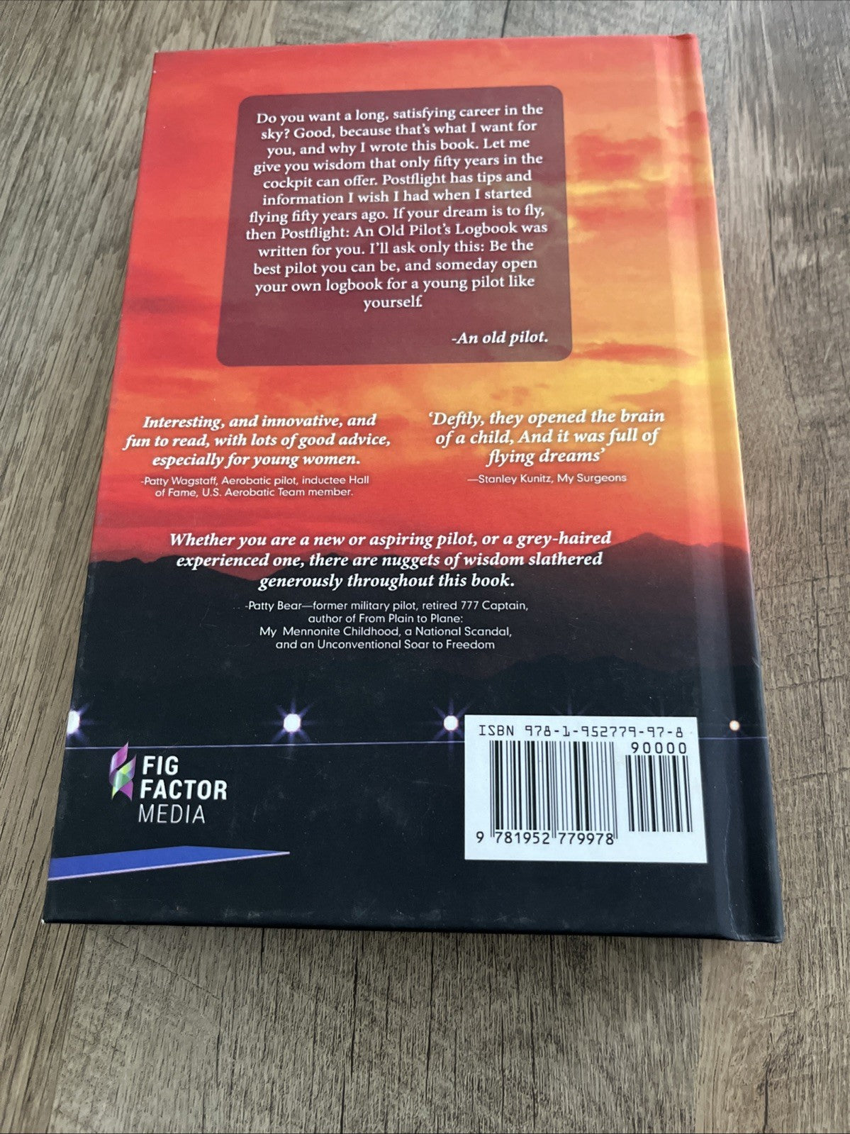 Postflight: An Old Pilot's Logbook by Byron Edgington (English) Hardcover Book