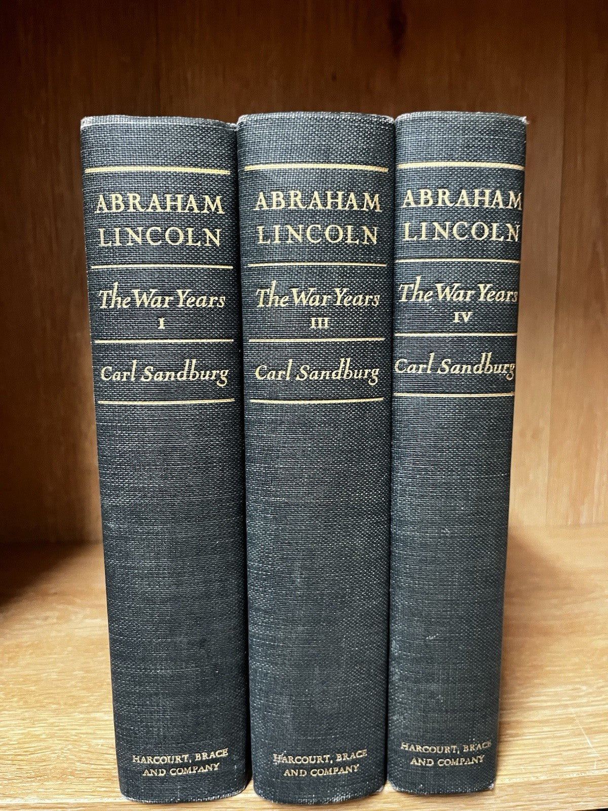 Abraham Lincoln The War Years Carl SandburgVolumes 1,3, and 4  1939 Civil War
