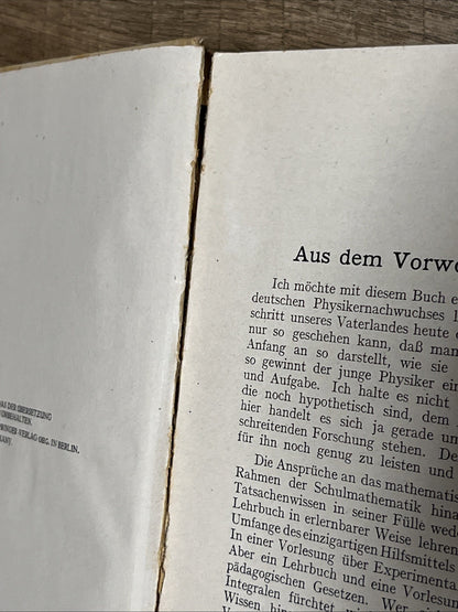Physik: Ein Lehrbuch by Wilhelm H. Westphal (German) 1945 Hardcover