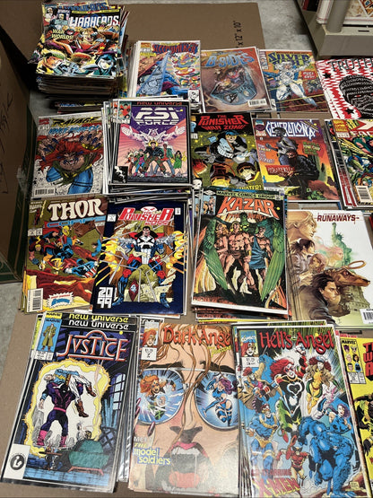 Comic Book Mystery Lot 32 Mixed Marvel No Dupli Bulk Mixed Marvel Comic Book