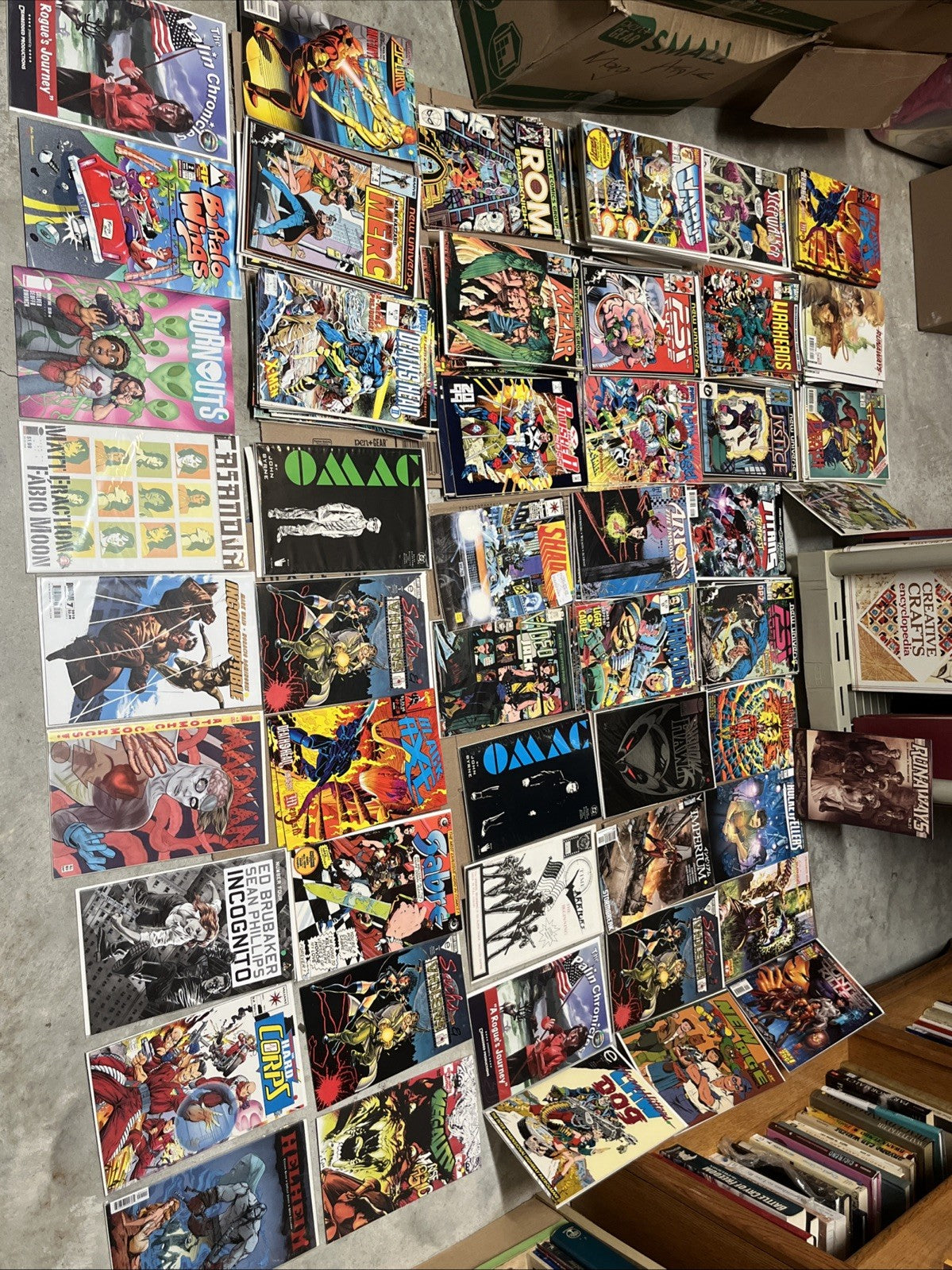 Comic Lot of 50, mix indie, DC and Marvel Comic Books