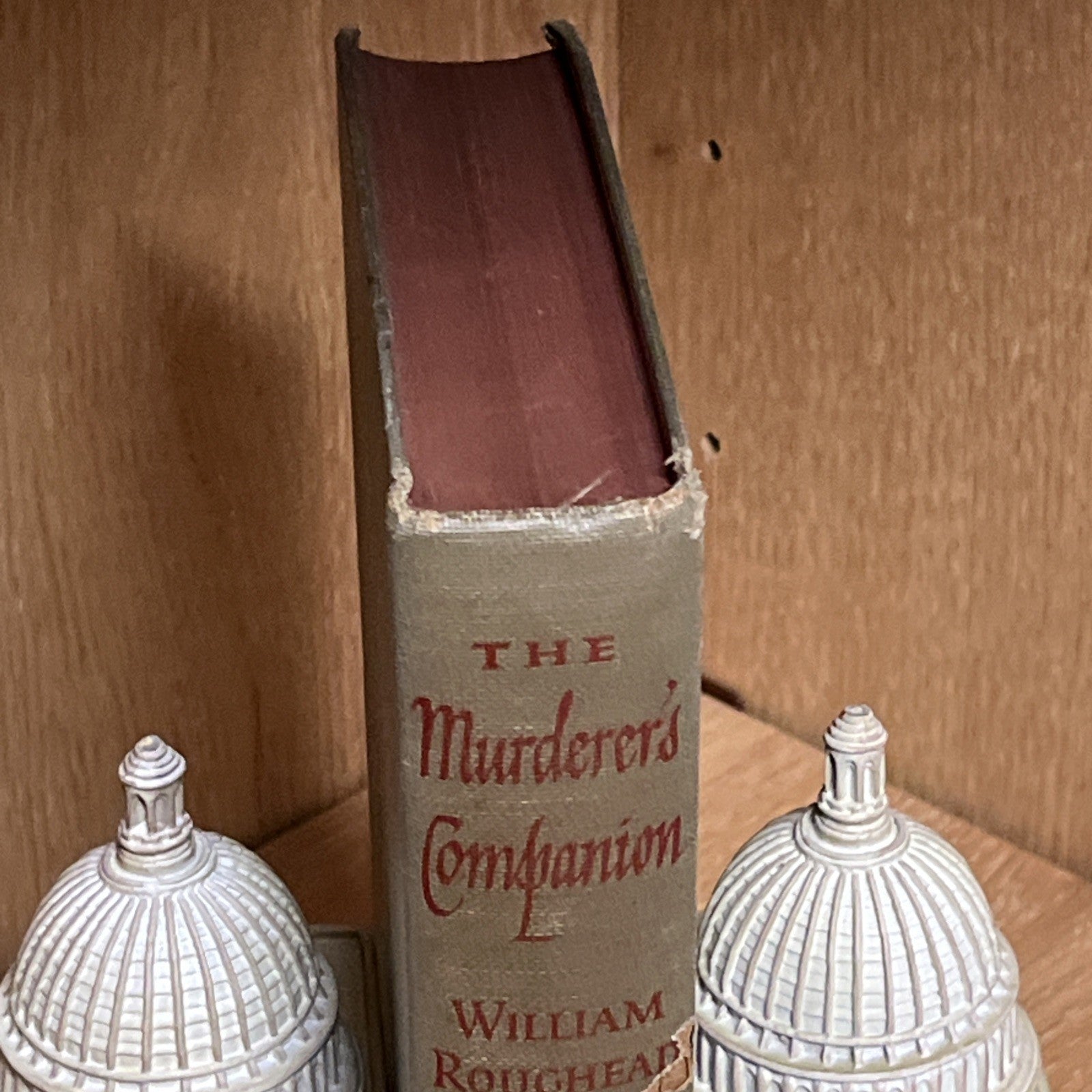The Murderer’s  Companion By William Roughead Vintage HC/DJ The Reader’s Club