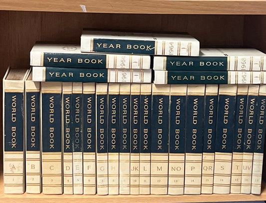 Vintage 1961 World Book Encyclopedia Sets {Missing Vol 19} +Year book 1964-68