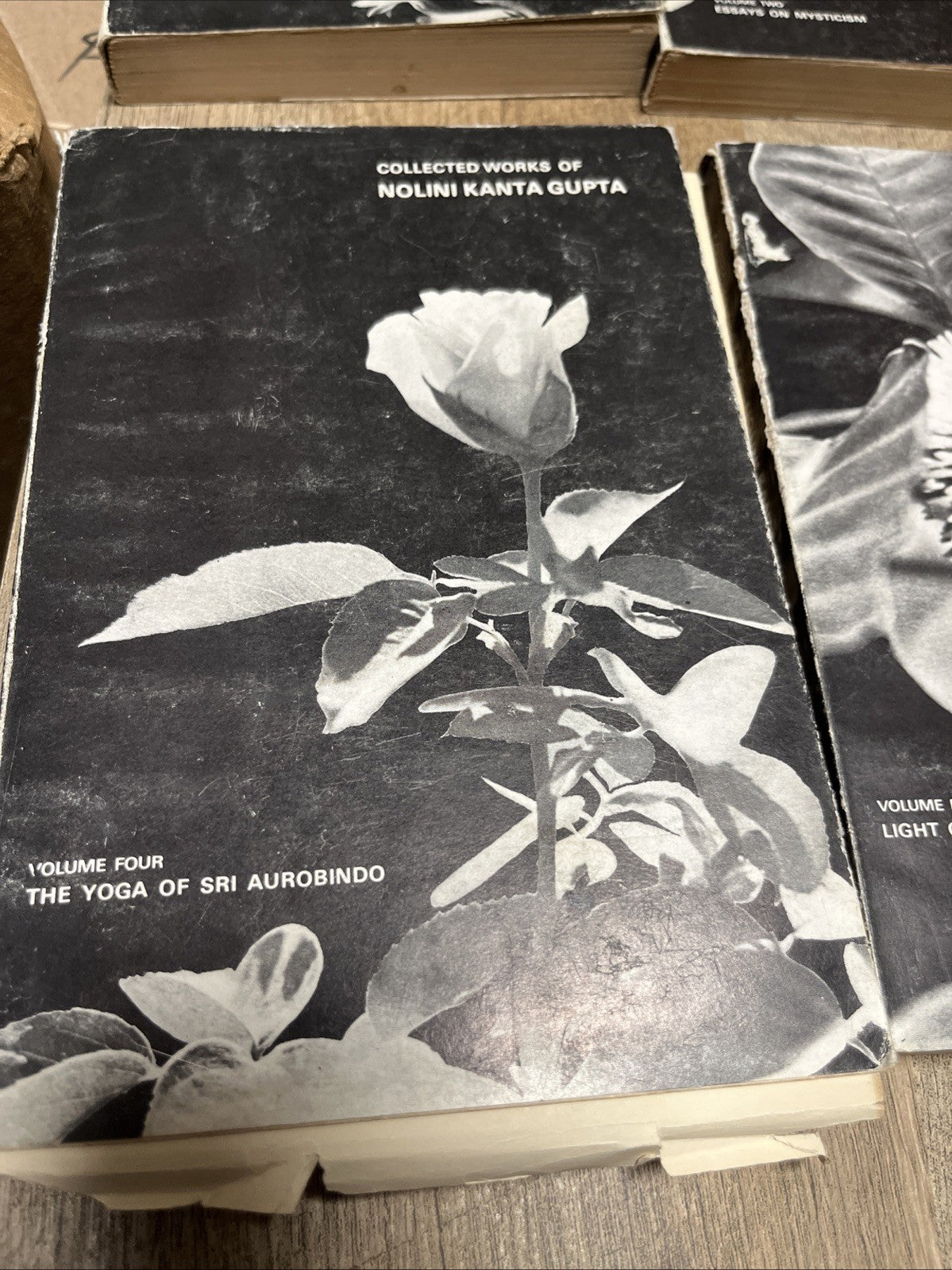 Collected Works of Nolini Kanta Gupta Vol. 1 - 5 and Vol 7 ( See Discription )
