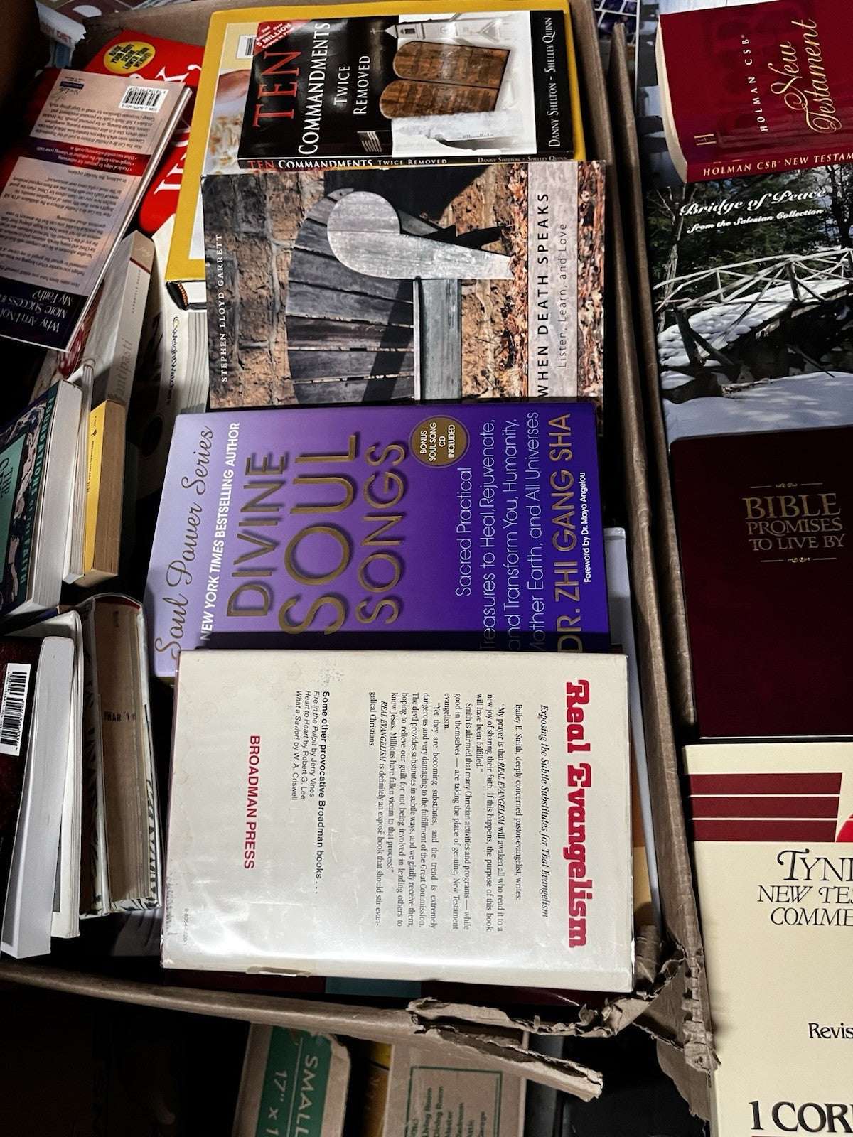 Christian Book Lot Of 40  Pounds Of Random Authors And Titles