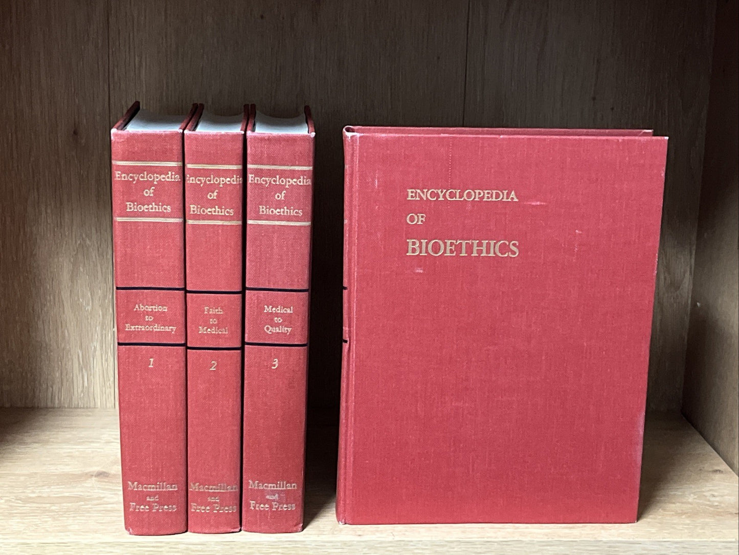 Encyclopedia Of Bioethics  Vol. 1  - 4 Medical Book,1978 1st Printing Ex-Library