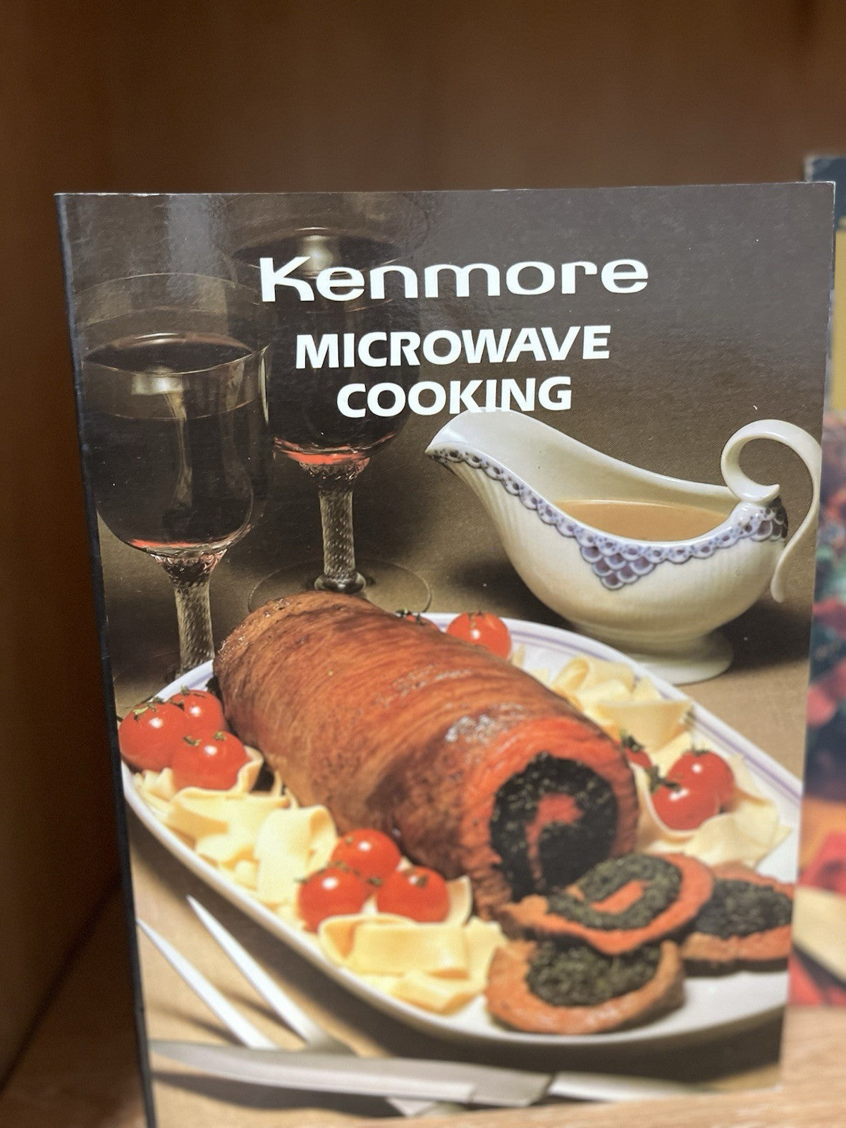 Kenmore Microwave Cooking & Wilton Recipe And Idea Book Christmas Lot of 2