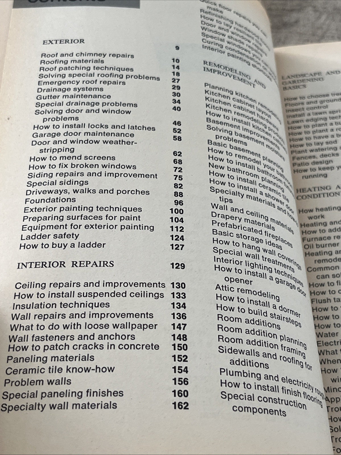 Popular Mechanics Complete Manual of Home Repair and Improvement by Richard Nunn