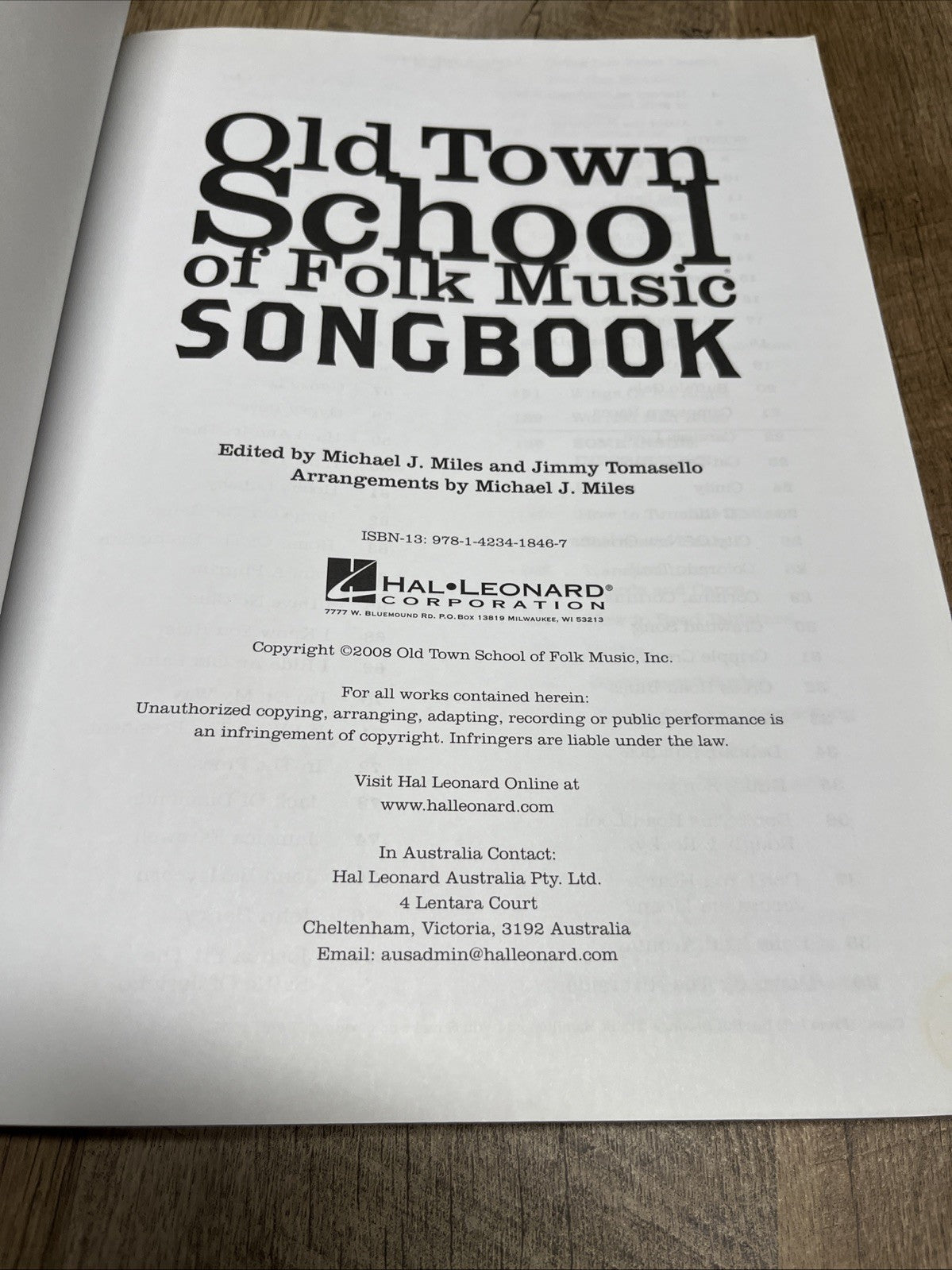 Old Town School of Folk Music Songbook: 50th Anniversary Edition Lead Sheets