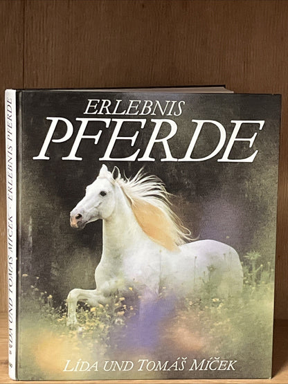 Erlebnis Pferde by Lída and Tomáš Míček