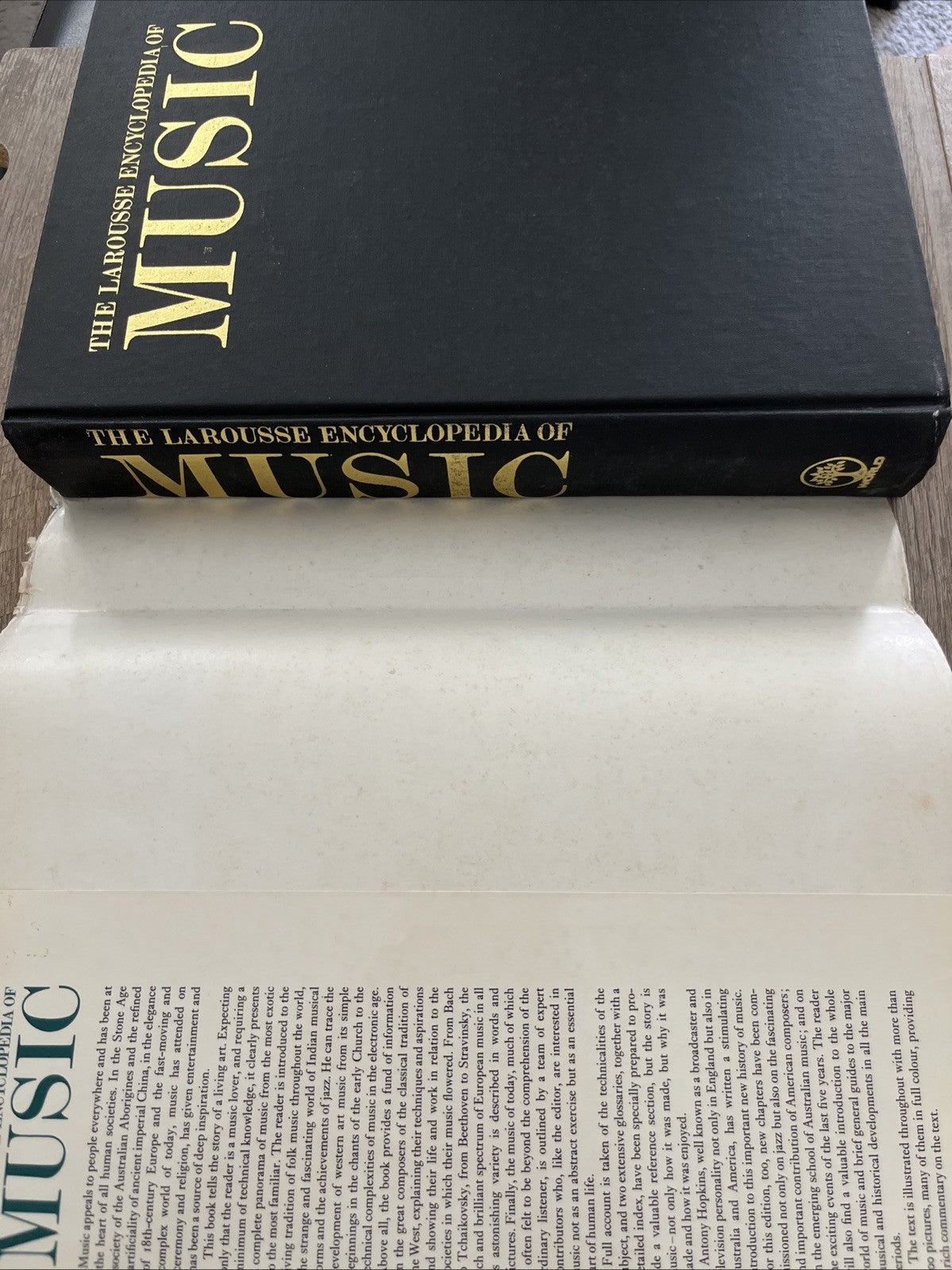 The Larousse Encyclopedia of Music Edited by Geoffrey Hindley Anthony Hopkins
