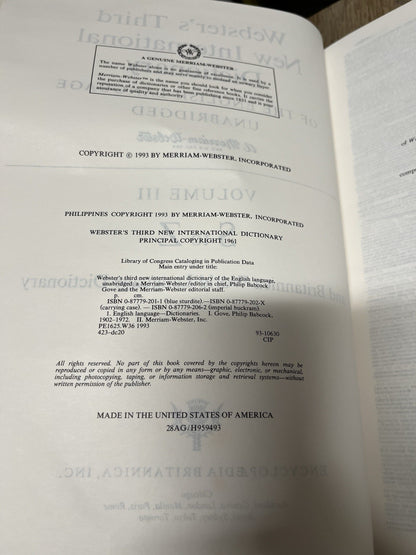 Webster’s Third New International Dictionary And Seven Language Vol.1 - 3 (1993)