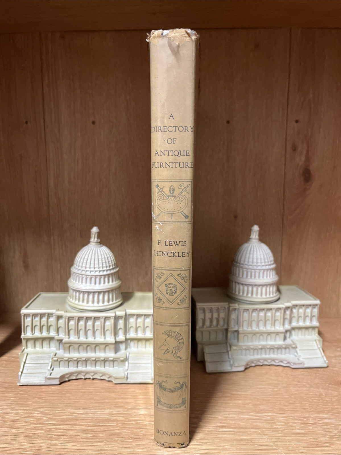 Vintage Directory of Antique Furniture 1st Ed by F. Lewis Hinckley HD DJ  1953