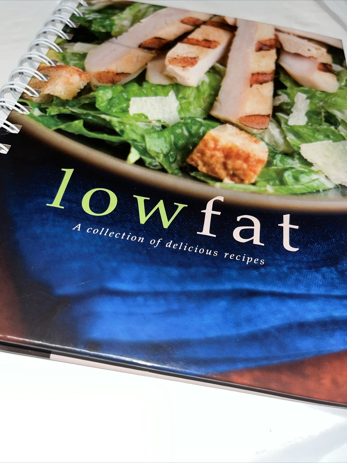 Low Fat - A collection of delicious recipes (2008)