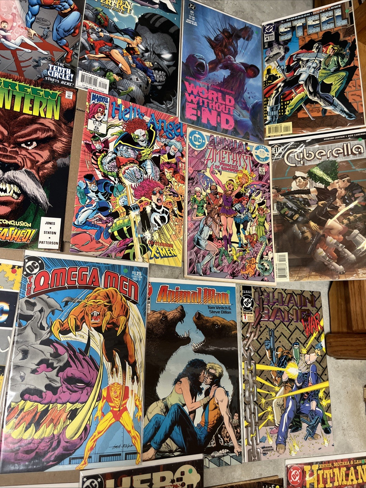 Comic Book Mystery Lot 48 Mixed Marvel DC VF+/NM No Duplicates Bulk