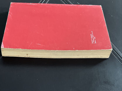 AN INDONESIAN-ENGLISH DICTIONARY By John M. Echols & Hassan Shadily - 1978