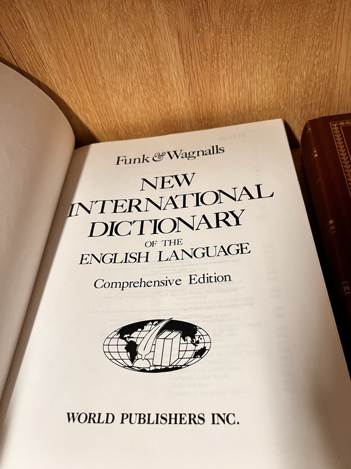 Funk & Wagnalls New International Dictionary of the English Language A-Z 1995