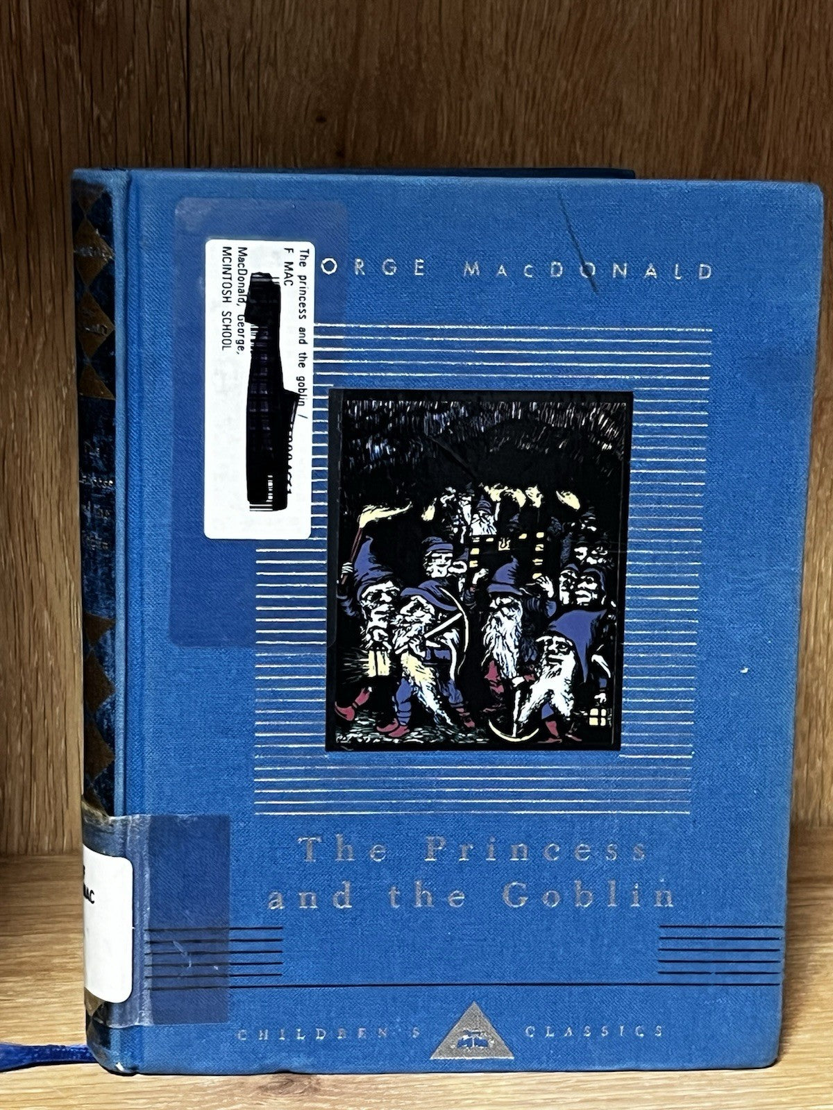 The Princess and the Goblin: Illustrated Arthur Hughes George McDonald