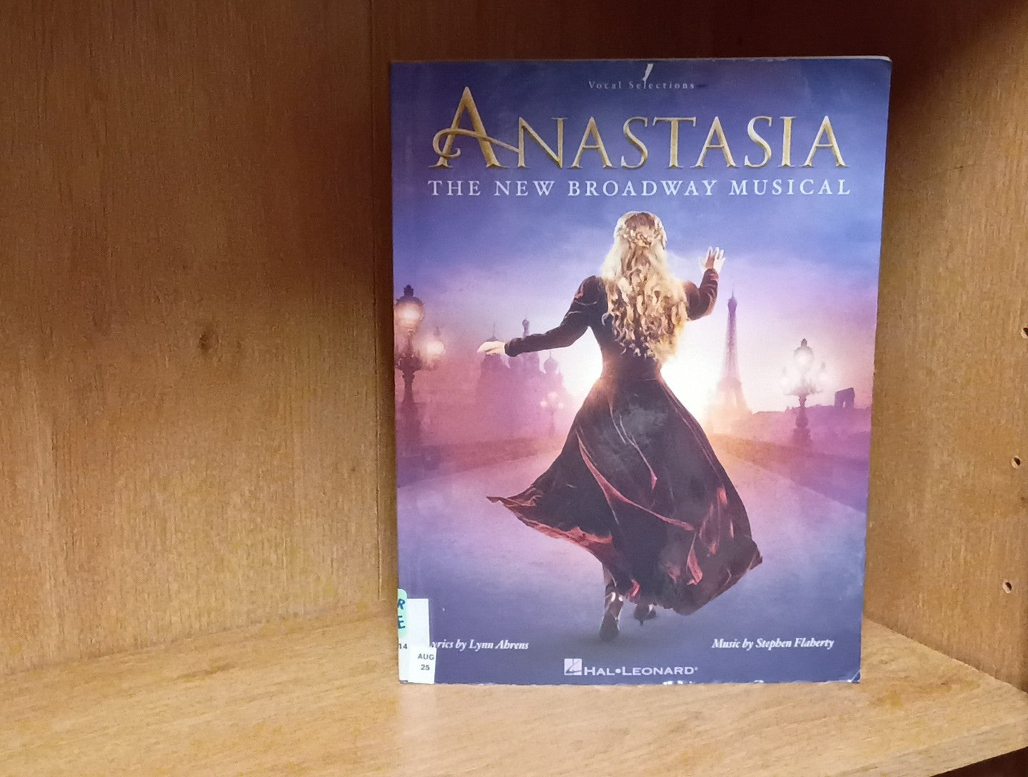 Anastasia Stephen Flaherty Book Piano, Vocal and Guitar Hal Leonard Softcover 